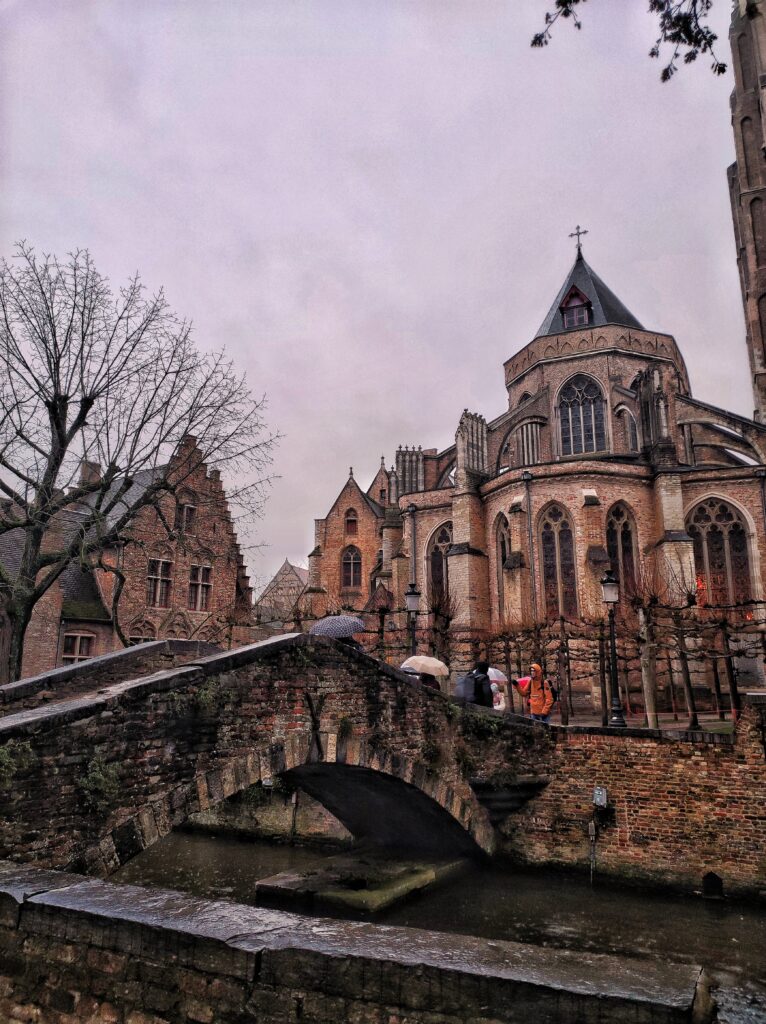 2022 église de Bruges